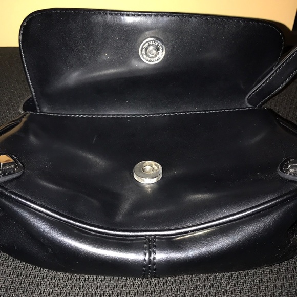 Black Leather Guess Mini Shoulder Bag - Picture 7 of 8